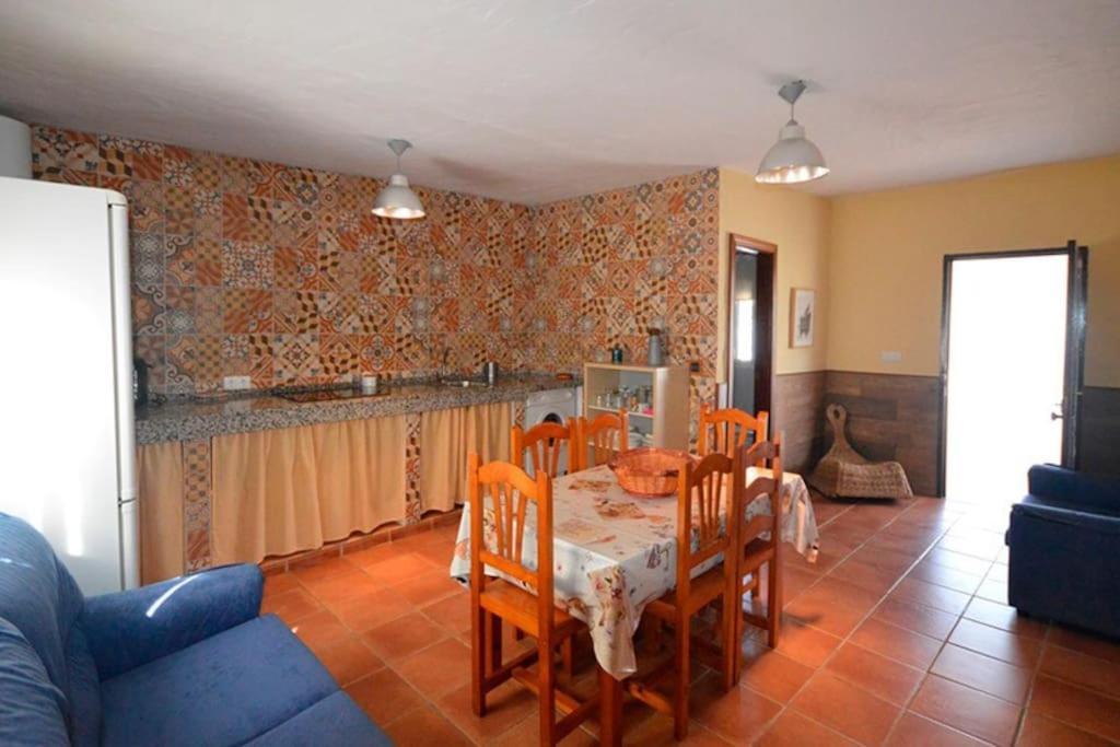 Casas Paqui Y Pablo Con Piscina Compartida En Conil Villa Conil De La Frontera Exterior photo